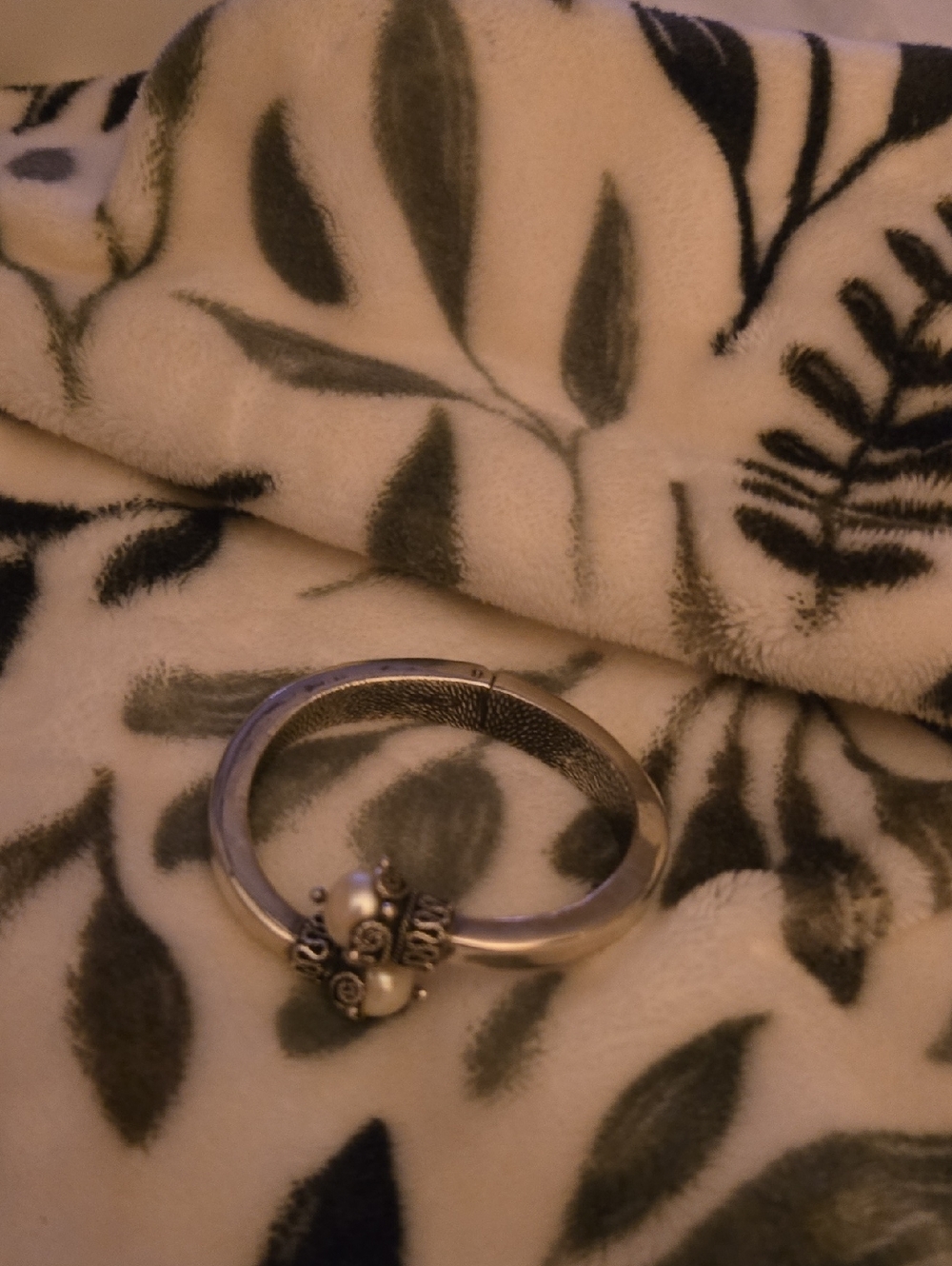Sterling Silver Pearl Cluster Bangle Bracelet - White